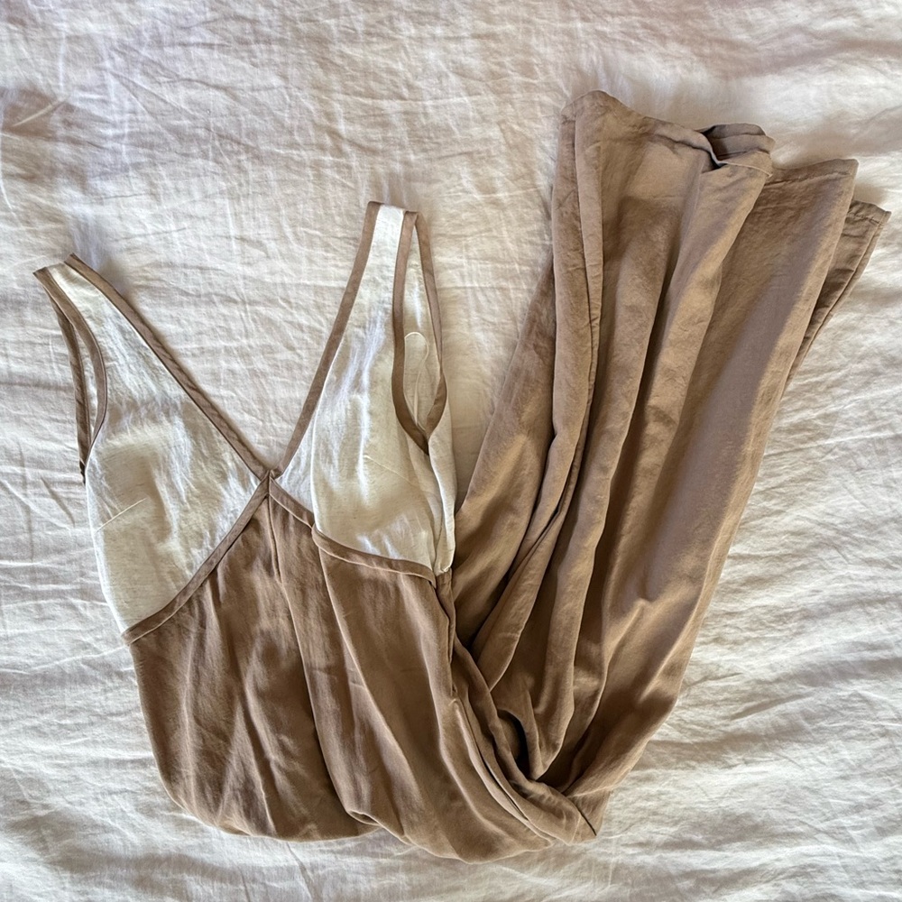 Women’s Taupe & Cream Slip Dress